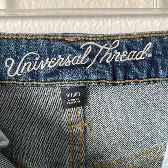 NWT!! UNIVERSAL THREAD // high rise + straight leg jeans // medium blue // soft - Picture 4 of 15